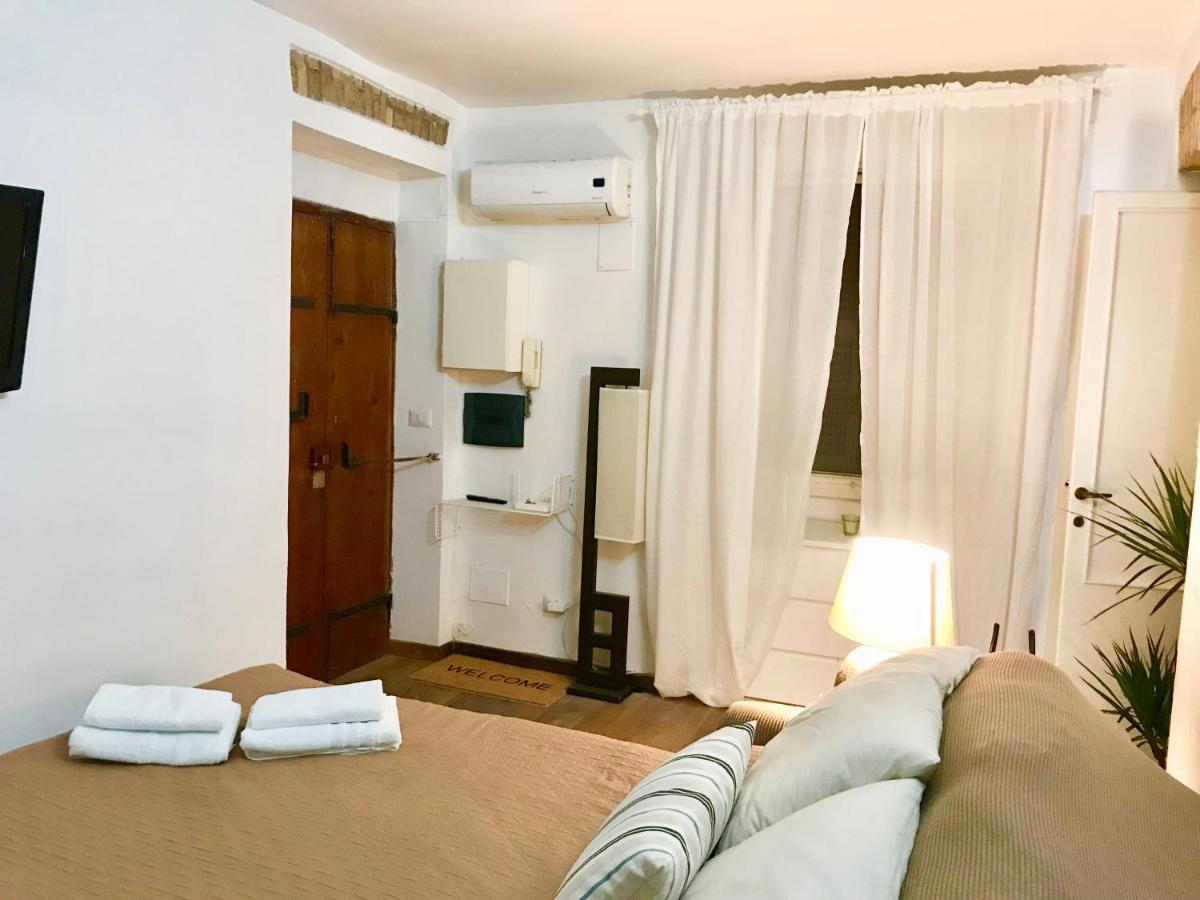 Colosseo Magic House Apartment Roma Ngoại thất bức ảnh